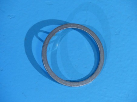 Clutch lock ring