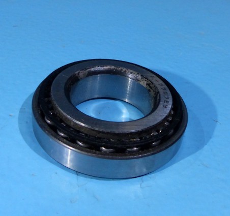 Differential bridge bearing