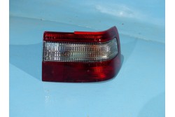 Right rear lamp 110