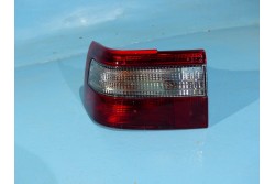 Left rear lamp 110