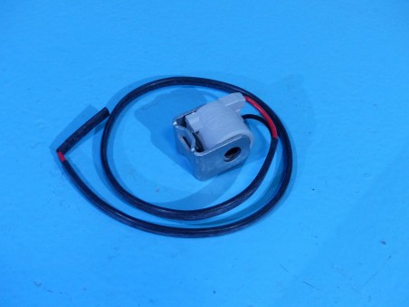 Vacuum valve coil